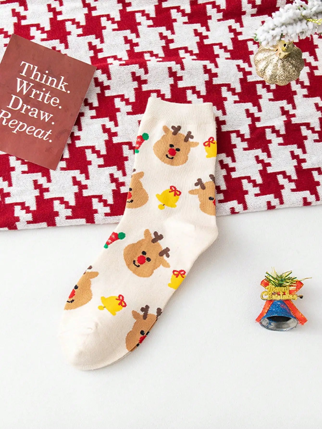 Cozy Christmas Cotton Socks – 4pcs Holiday Set