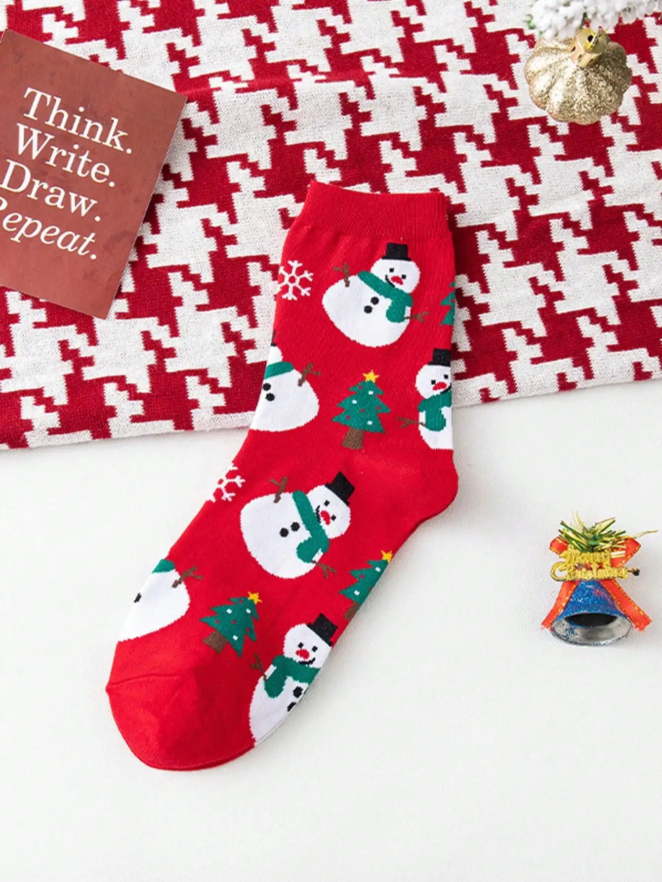 Cozy Christmas Cotton Socks – 4pcs Holiday Set